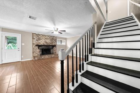 339 Evanston Street Houston TX 77015