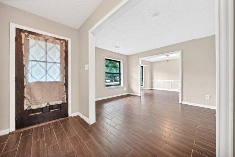 339 Evanston Street Houston TX 77015