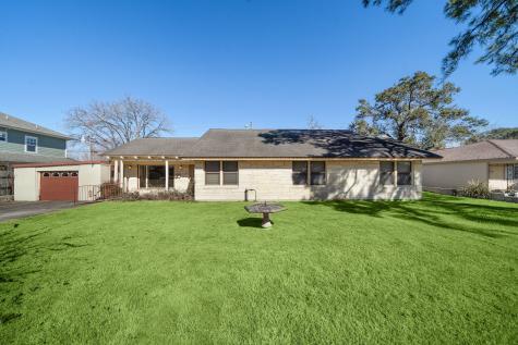 215 Fairbanks Street Houston TX 77009