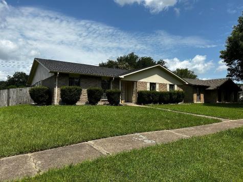 5703 Mid Pines Street Houston TX 77049