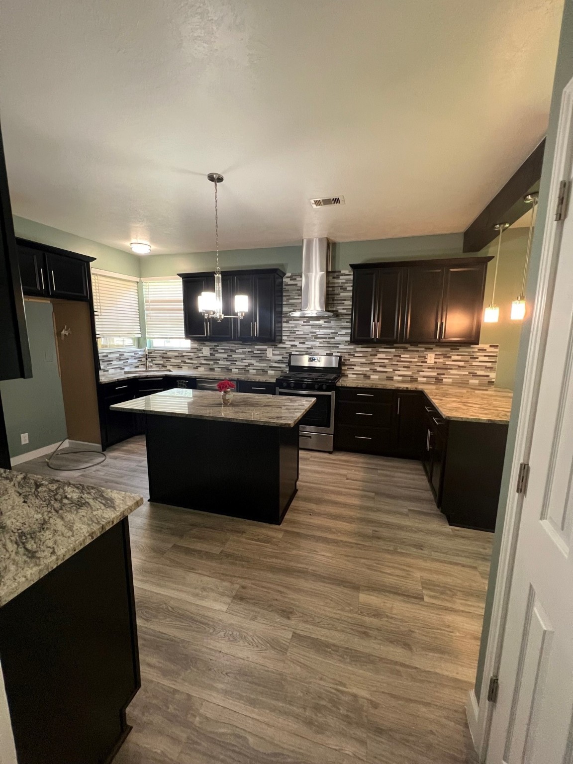 14014 Archwood Street Houston TX 77049