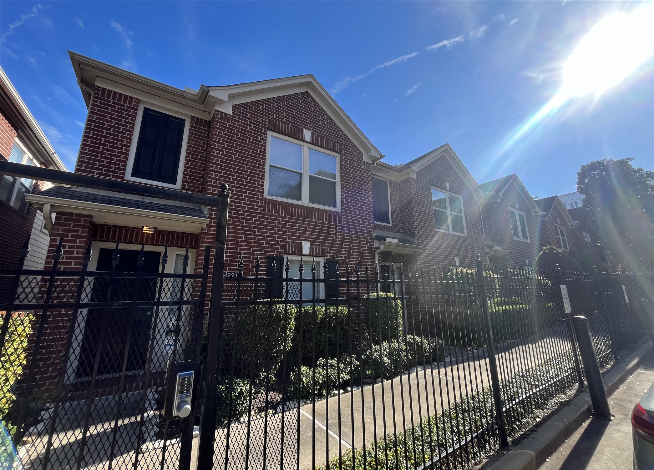 2216 Ann Street Houston TX 77003