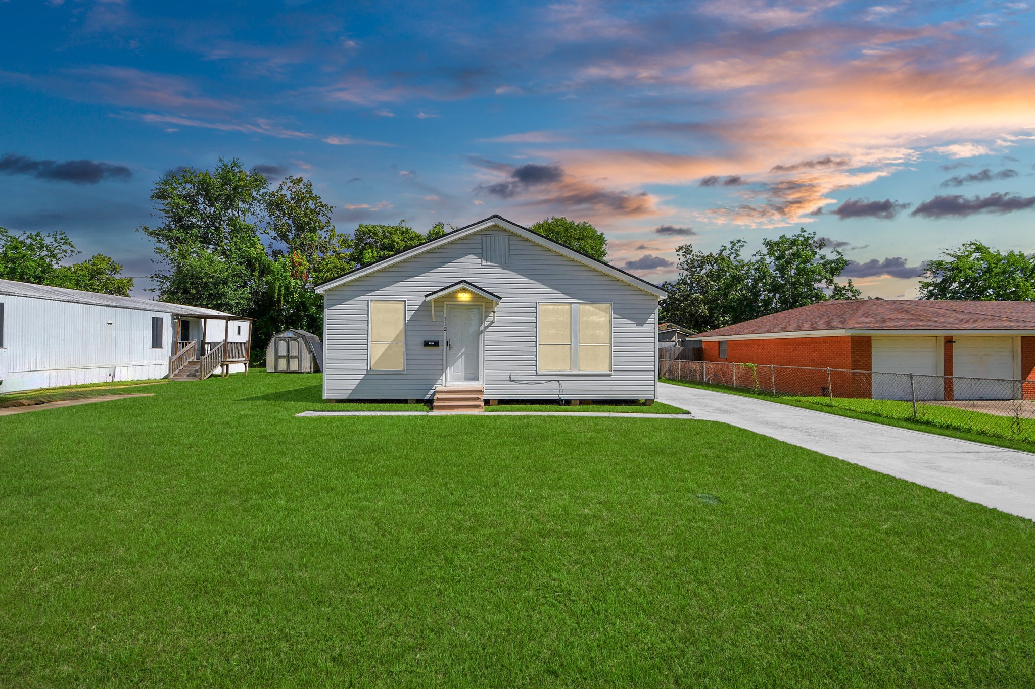 112 Bowie Street Baytown TX 77520