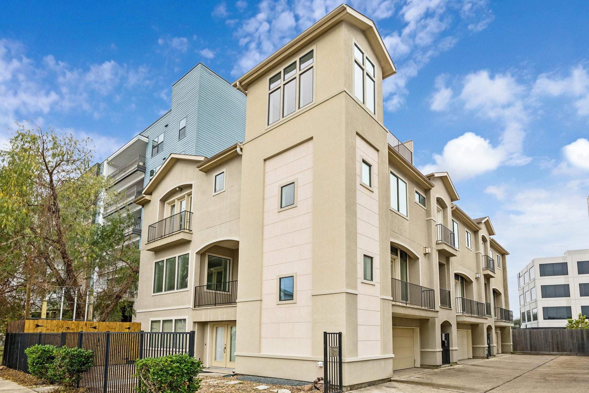1203 Detering Street Houston TX 77007