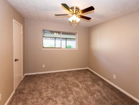 2103 Yorktown Court N League City TX 77573