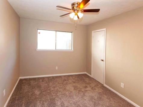 2103 Yorktown Court N League City TX 77573