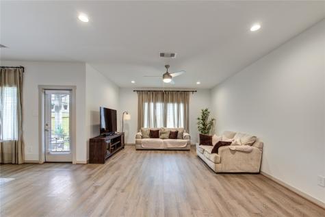 29314 Hoelzen Hollow Drive Katy TX 77494