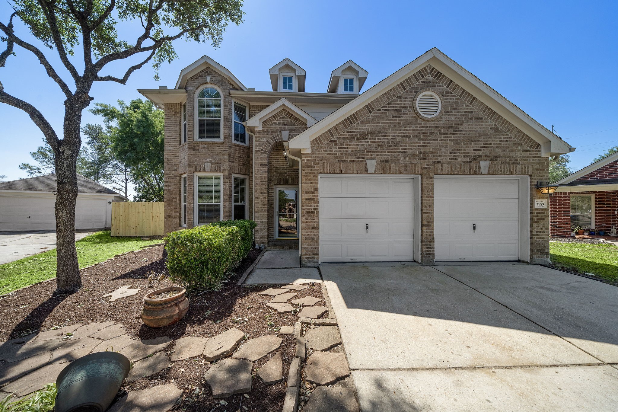 3102 Bent Sail Court League City TX 77573