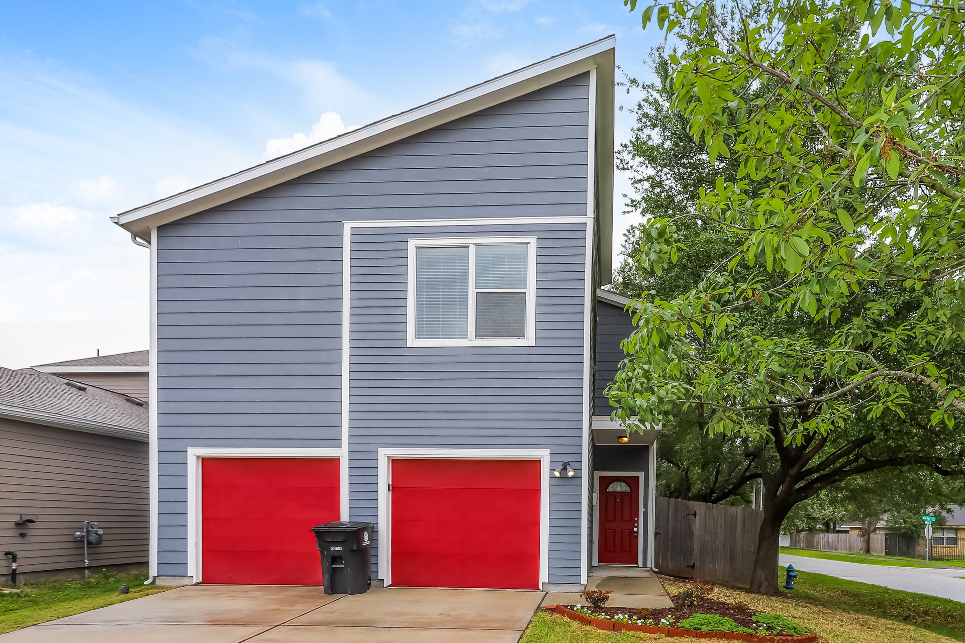 4327 Darter Street Houston TX 77009