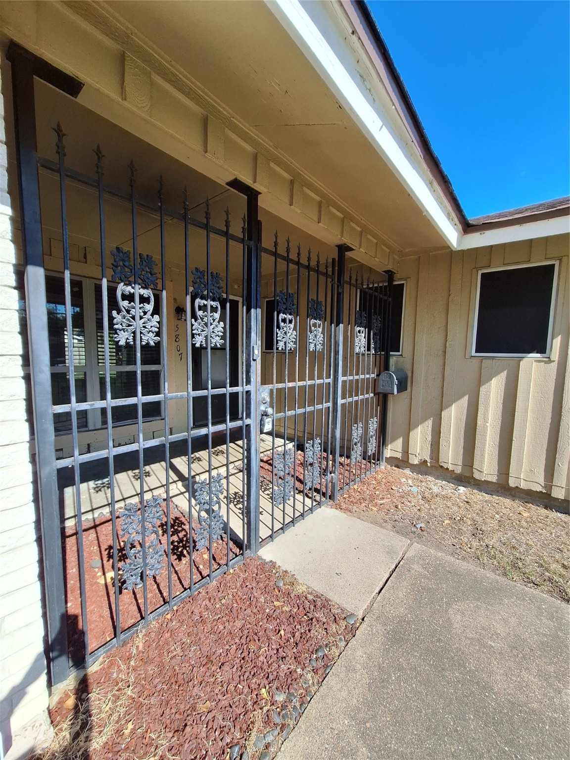 5807 Overdale Street Houston TX 77033