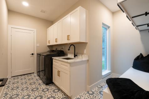 10023 Piping Rock Lane Houston TX 77042