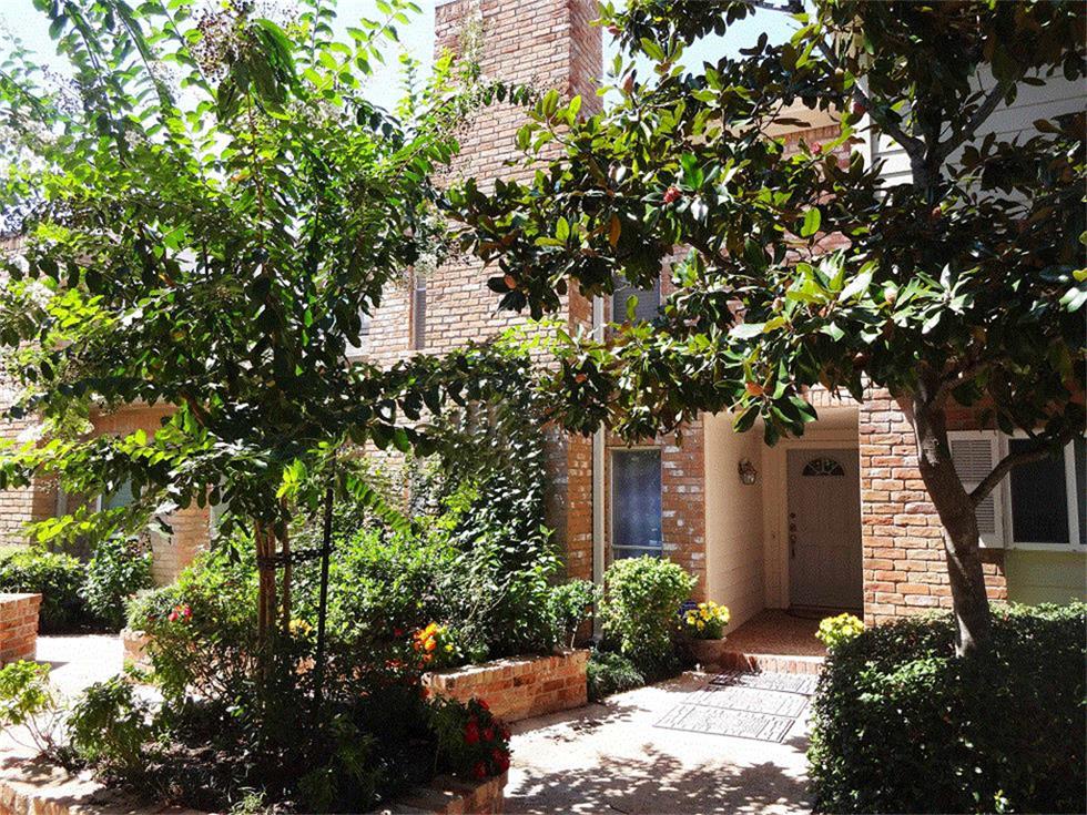 5911 Woodway Place Court Houston TX 77057