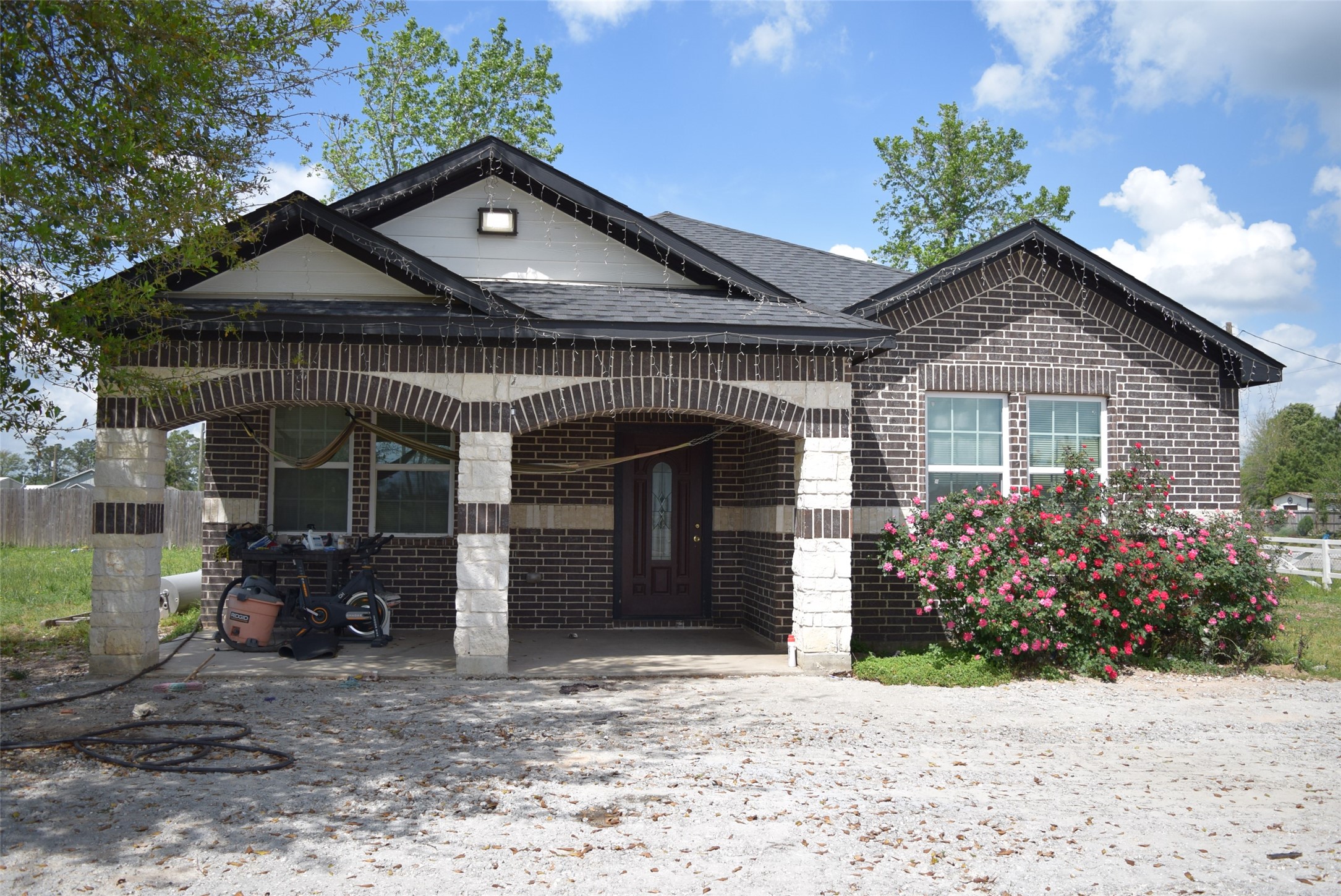 445 Road 5102 J Cleveland TX 77327