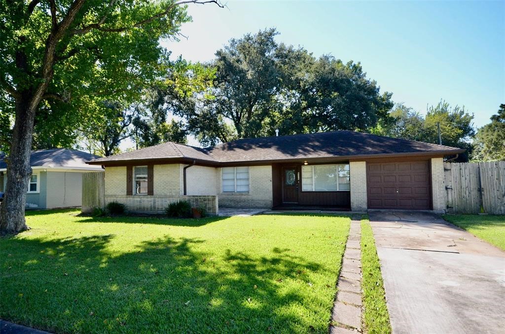6229 Tanager Street Houston TX 77074