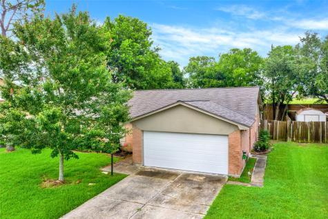 6219 Silver Leaf Drive League City TX 77573