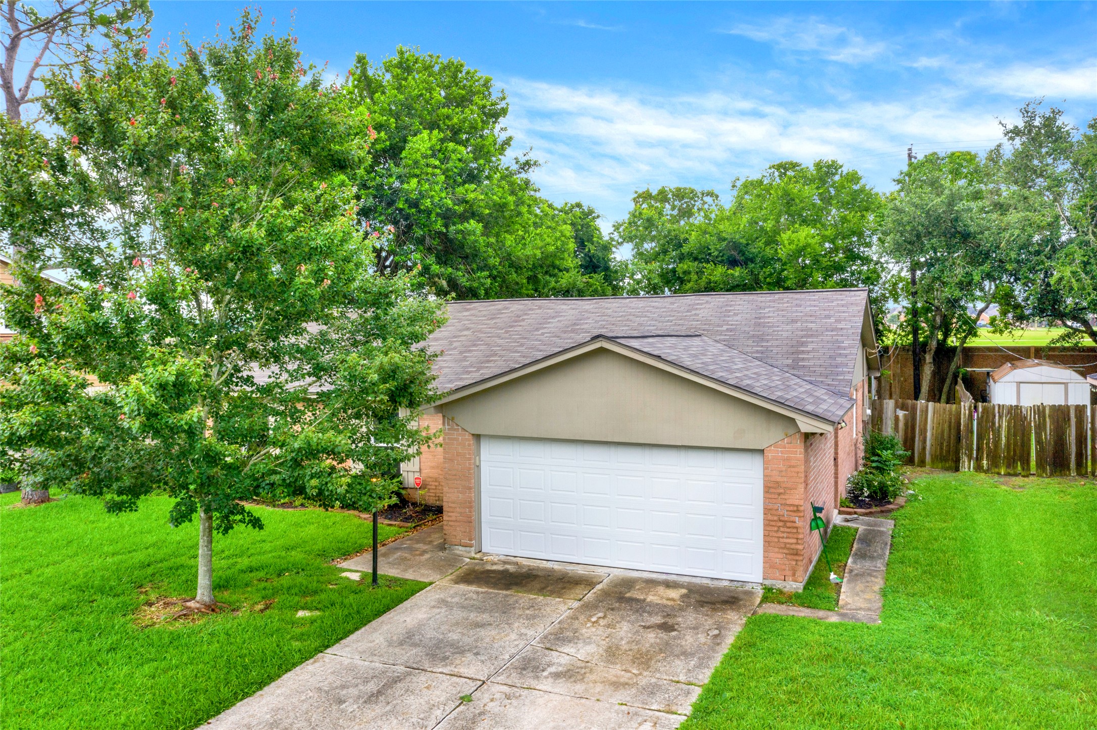 6219 Silver Leaf Drive League City TX 77573
