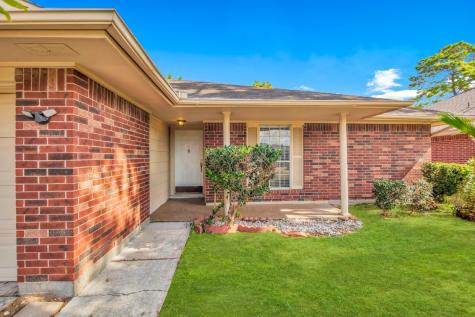 7918 Woodland Oaks Court Houston TX 77040