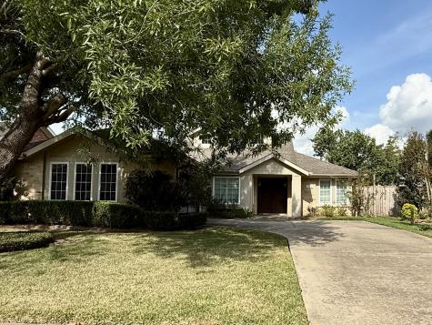2131 Greencove Lane Sugar Land TX 77479