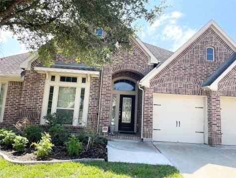 13602 Silent Walk Drive Pearland TX 77584