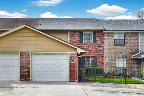 13233 Bluff View Drive Willis TX 77318
