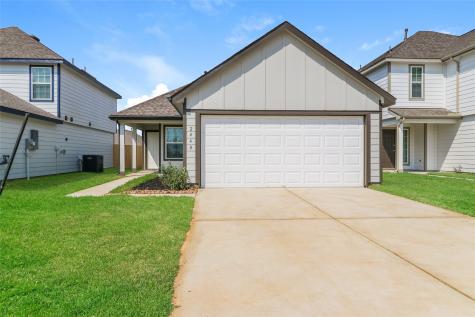 2440 Carp Drive Conroe TX 77384