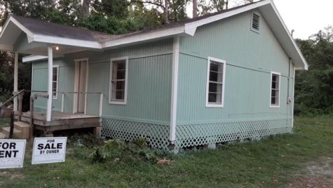 695 Grimes Avenue Silsbee TX 77656