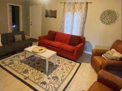 695 Grimes Avenue Silsbee TX 77656