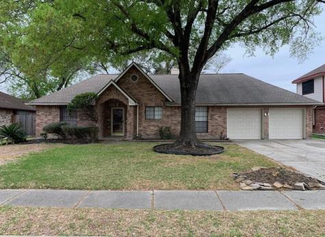 134 E Forest Lane Houston TX 77015