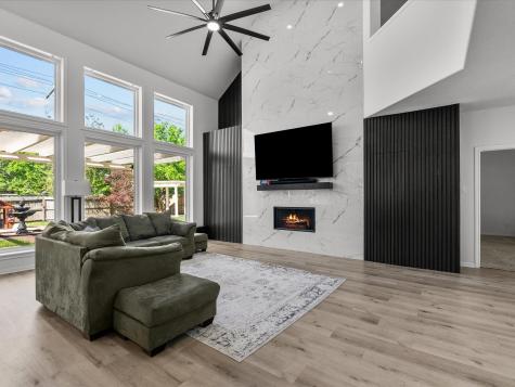 1223 Hawkhill Drive Friendswood TX 77546