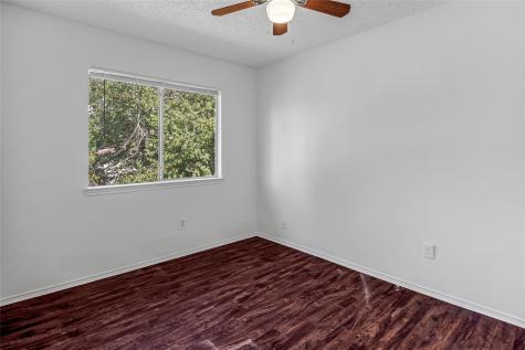 13718 Vira Lane Houston TX 77014