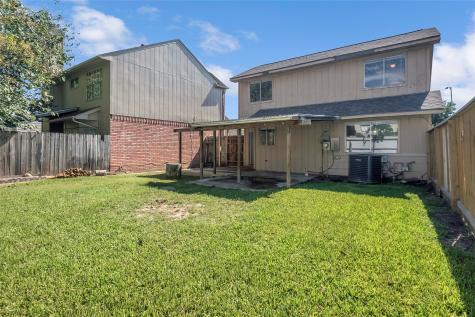 13718 Vira Lane Houston TX 77014