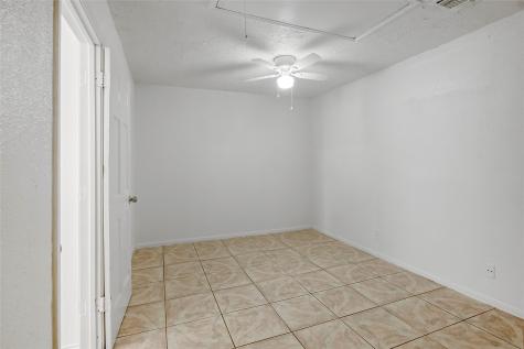 13718 Vira Lane Houston TX 77014