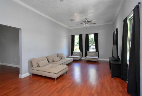 504 Green Street Baytown TX 77520