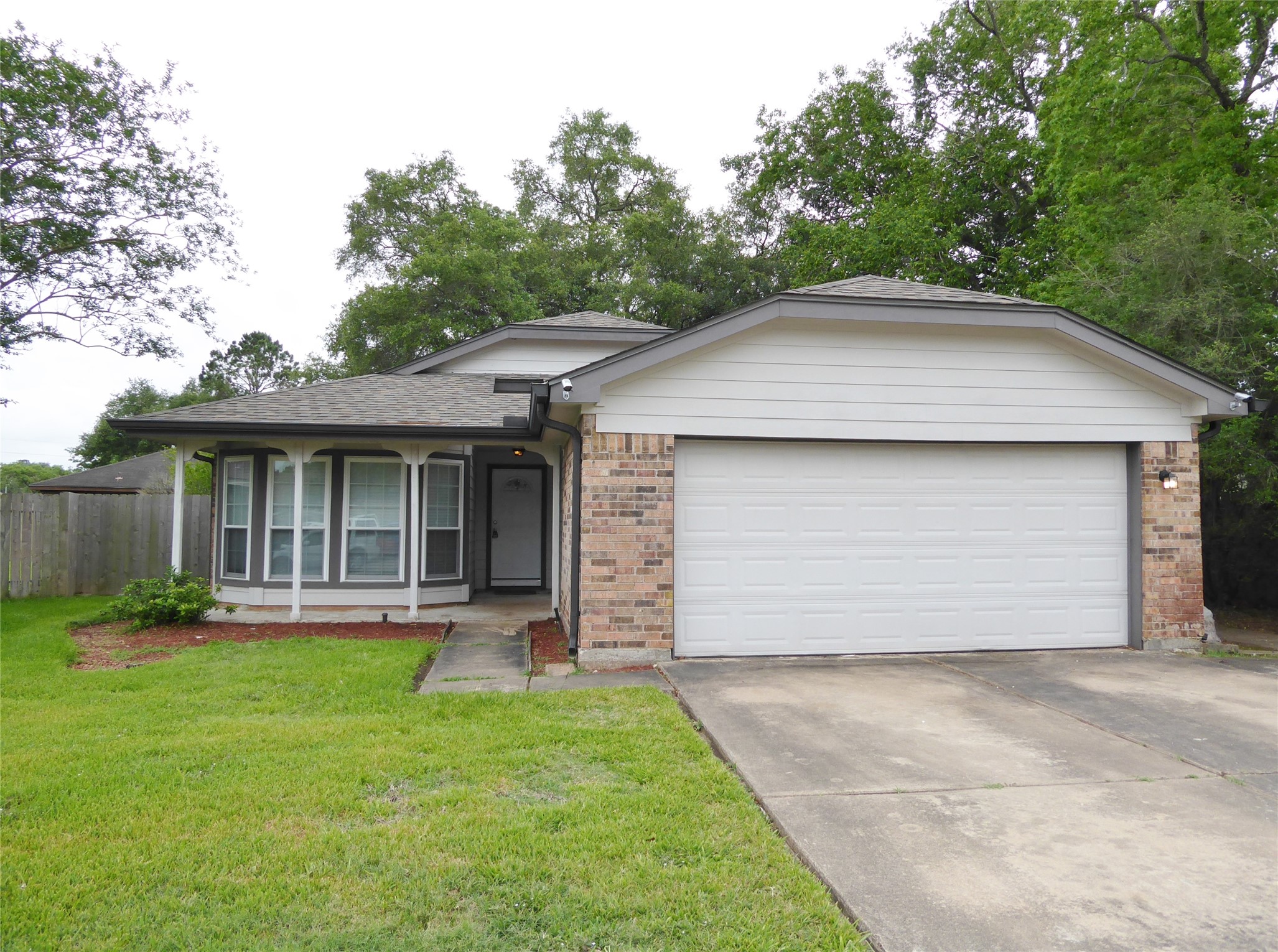 8126 Glorieta Drive Houston TX 77083