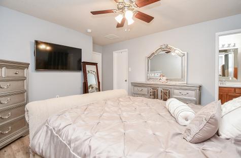 1687 Nichole Woods Drive Houston TX 77047