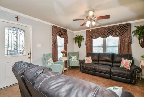 1687 Nichole Woods Drive Houston TX 77047