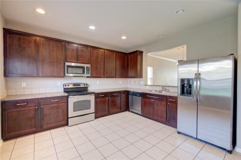 16726 Mammoth Springs Drive Houston TX 77095