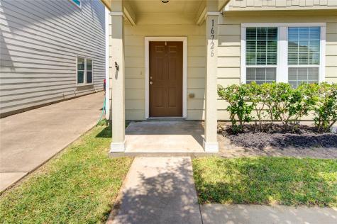 16726 Mammoth Springs Drive Houston TX 77095