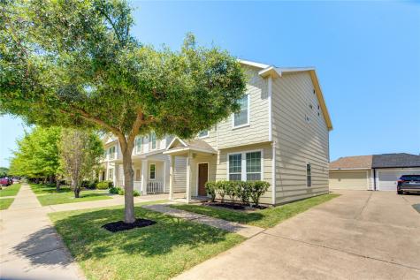 16726 Mammoth Springs Drive Houston TX 77095