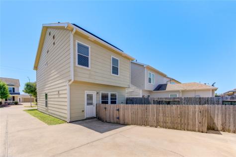 16726 Mammoth Springs Drive Houston TX 77095