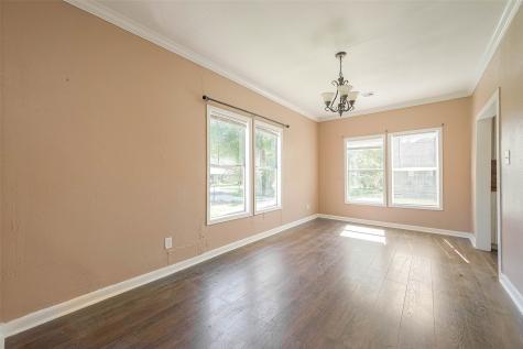 138 N Mattson Street West Columbia TX 77486