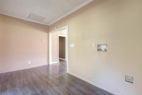 138 N Mattson Street West Columbia TX 77486