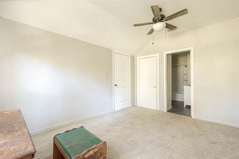 138 N Mattson Street West Columbia TX 77486