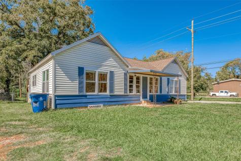 138 N Mattson Street West Columbia TX 77486