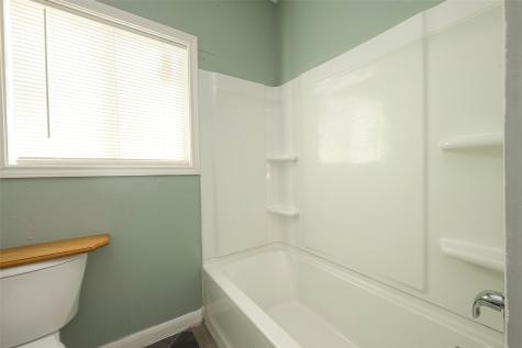 138 N Mattson Street West Columbia TX 77486