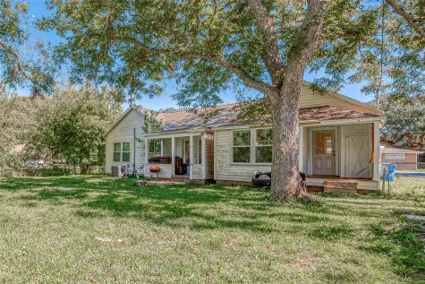 138 N Mattson Street West Columbia TX 77486