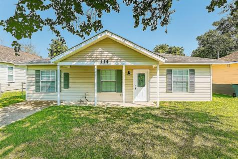 114 28th Street N Texas City TX 77590