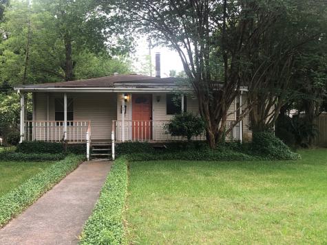 911 17th Avenue N Texas City TX 77590