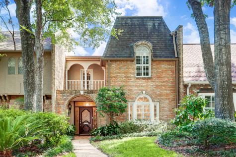 9458 Briar Forest Drive Houston TX 77063