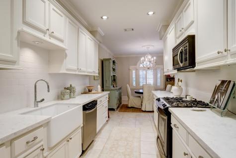 9458 Briar Forest Drive Houston TX 77063